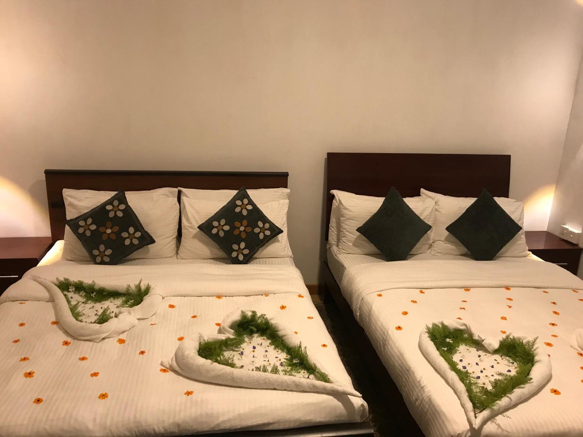 נוארה אליה Marigold Home מראה חיצוני תמונה