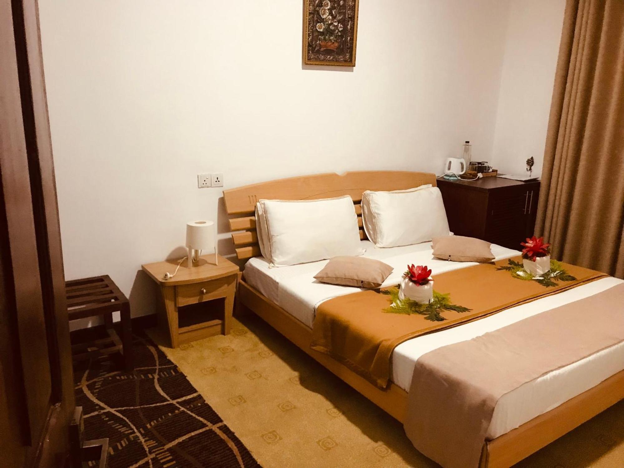 נוארה אליה Marigold Home מראה חיצוני תמונה