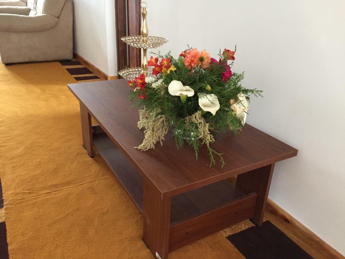 נוארה אליה Marigold Home מראה חיצוני תמונה