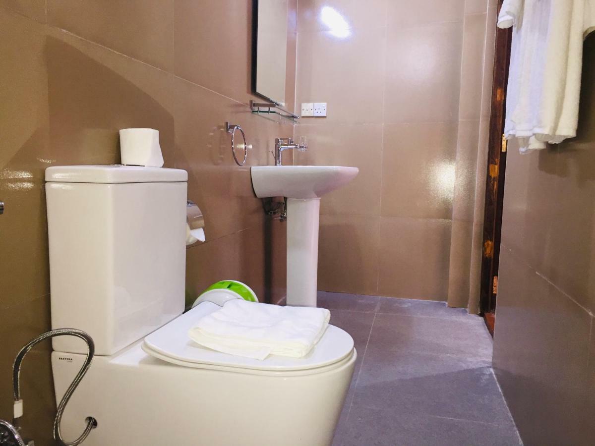 נוארה אליה Marigold Home מראה חיצוני תמונה