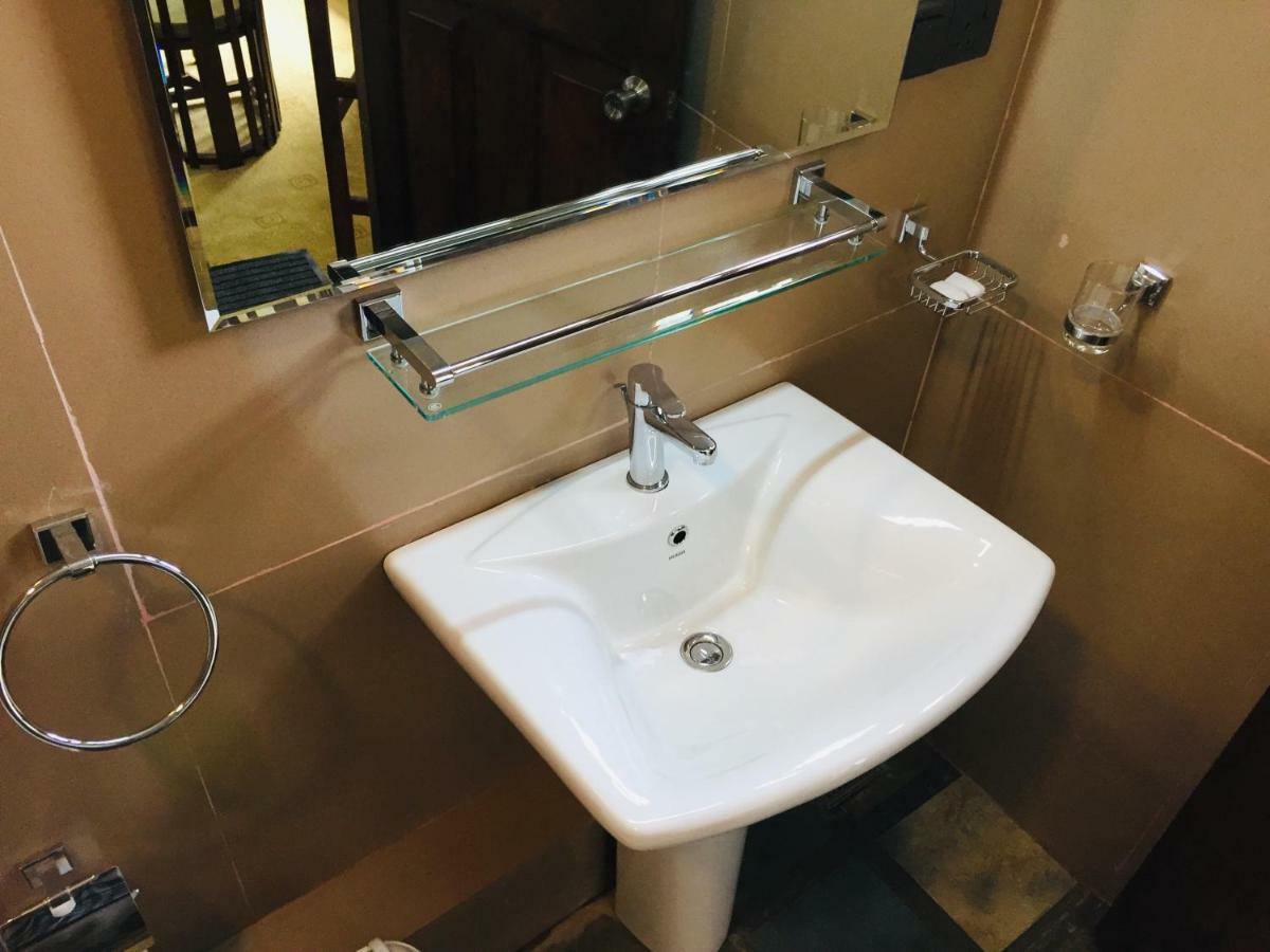 נוארה אליה Marigold Home מראה חיצוני תמונה