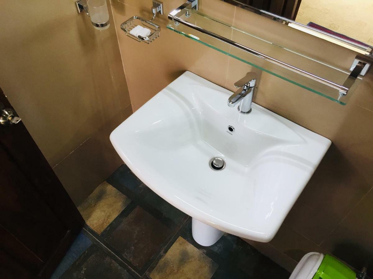 נוארה אליה Marigold Home מראה חיצוני תמונה